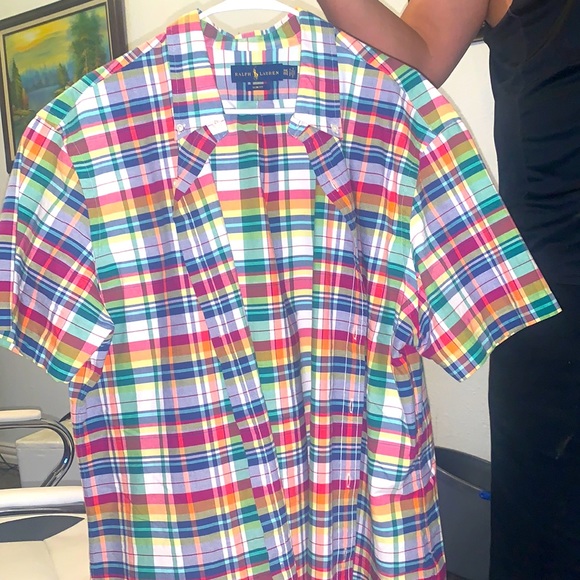 Polo button down shirt! - Picture 1 of 2